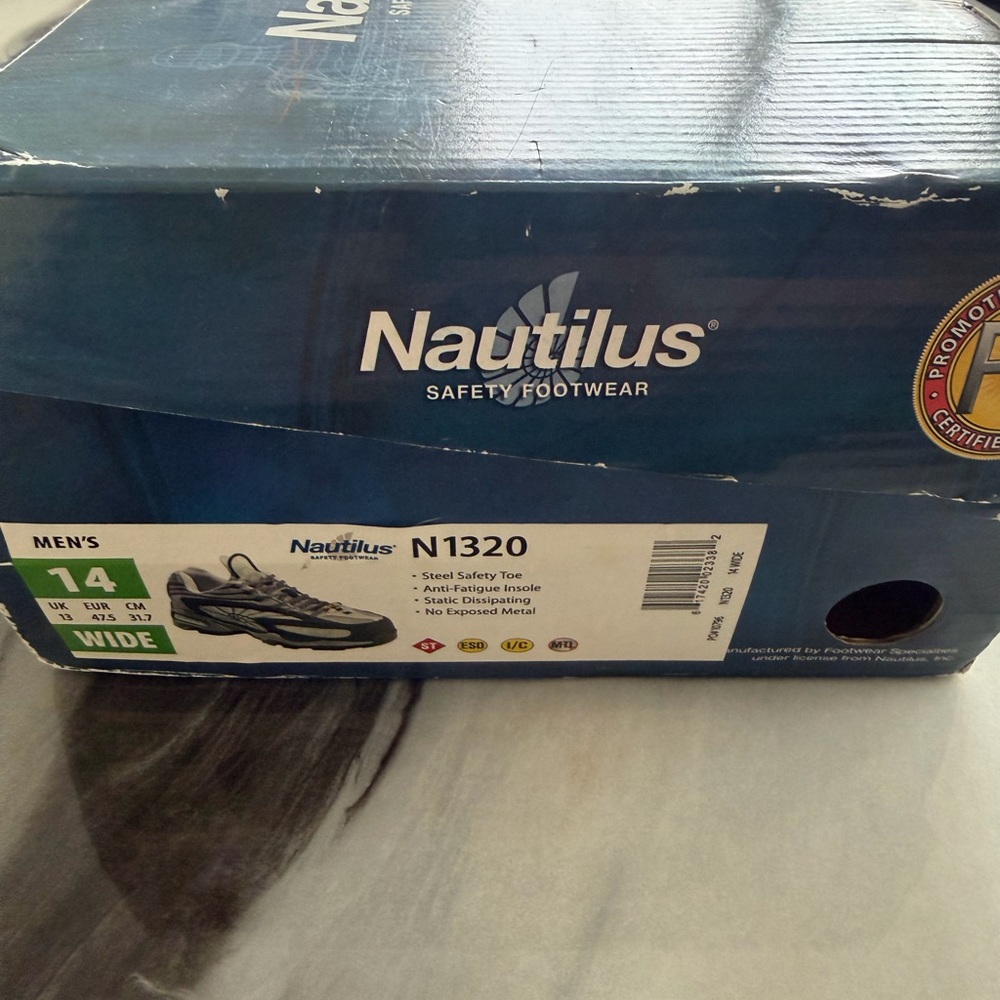Nautilus Men's Steel Safety Toe Shoes - Black and Gray